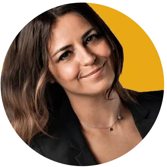 Kinga_Mroz_Owner_Sprout_Your_Practice Professional_headshot_of_Kinga_founder_of_Sprout_Your_Practice_on_a_yellow_background
